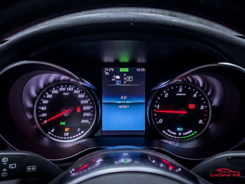 Mercedes GLC300 bild 20