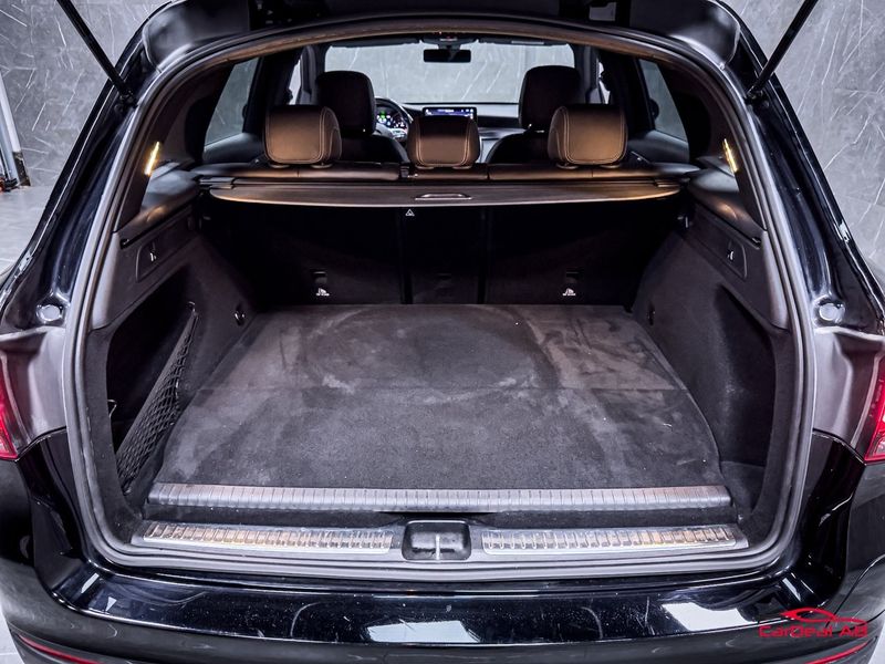 Mercedes GLC300 bild 17