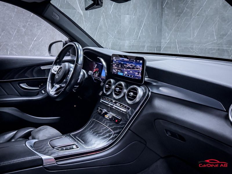 Mercedes GLC300 bild 13