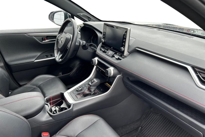 Toyota RAV4 bild 10