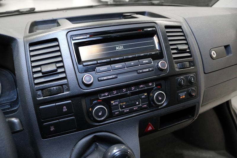 Volkswagen Caravelle bild 14