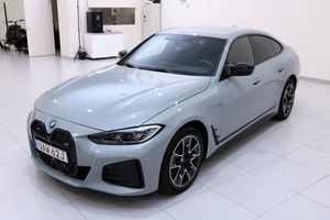 BMW i4 bild 6