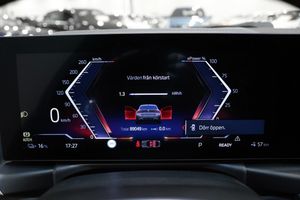 BMW i4 bild 27