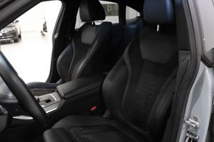 BMW i4 bild 14