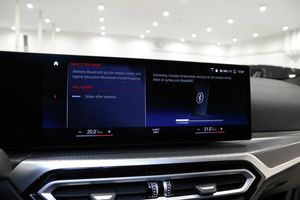 BMW i4 bild 24