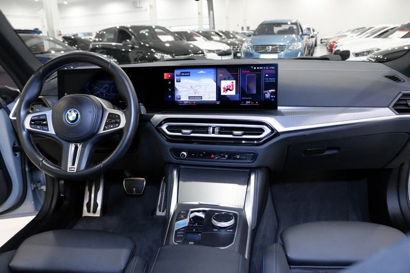 BMW i4 bild 13