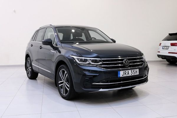 Volkswagen Tiguan 2.0 TDI 200hk 4Motion Elegance / Drag / Värmare / ACC - 2024