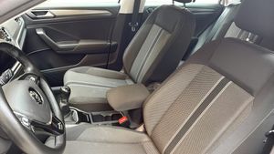 Volkswagen T-Roc bild 8