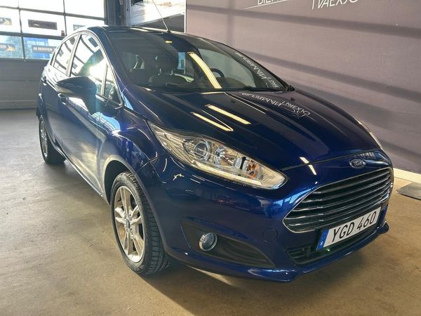 Ford Fiesta 100Hk 5-dörr 1.0 EcoBoost Titanium/Nyservad Ny kamrem - 2017