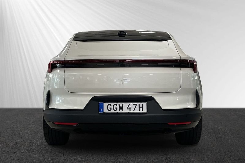 Polestar 4 bild 2