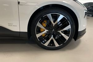 Polestar 4 bild 12