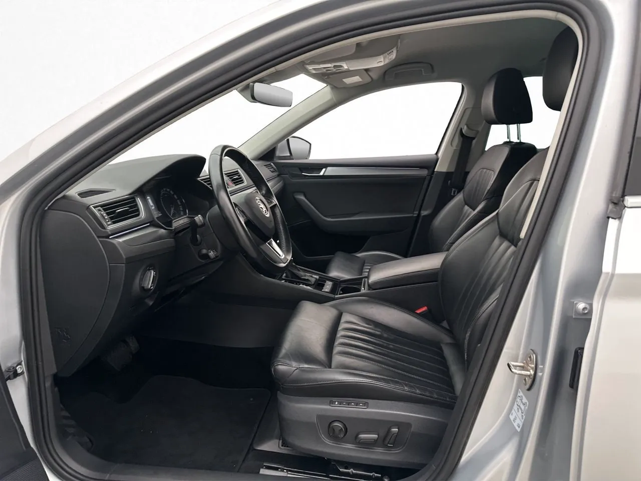 Skoda Superb bild 12