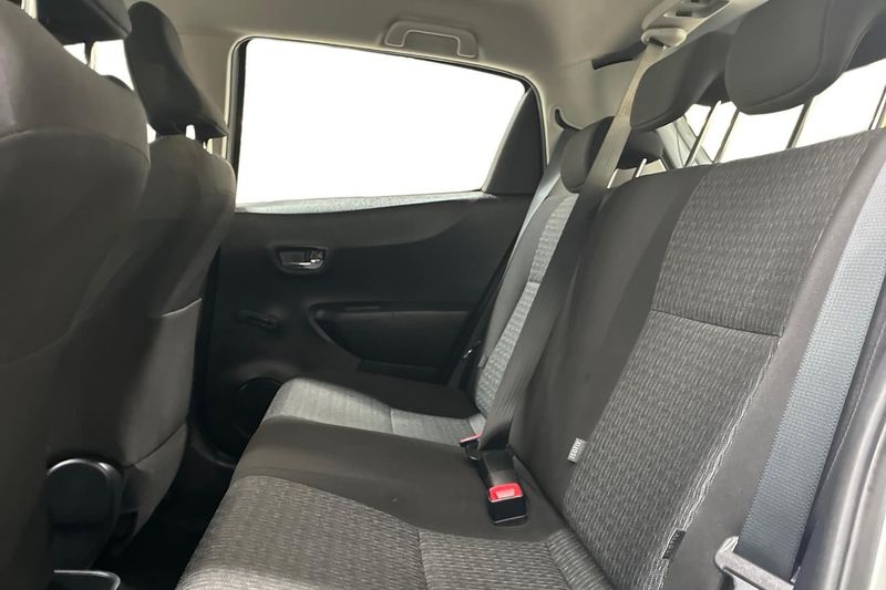 Toyota Yaris bild 14