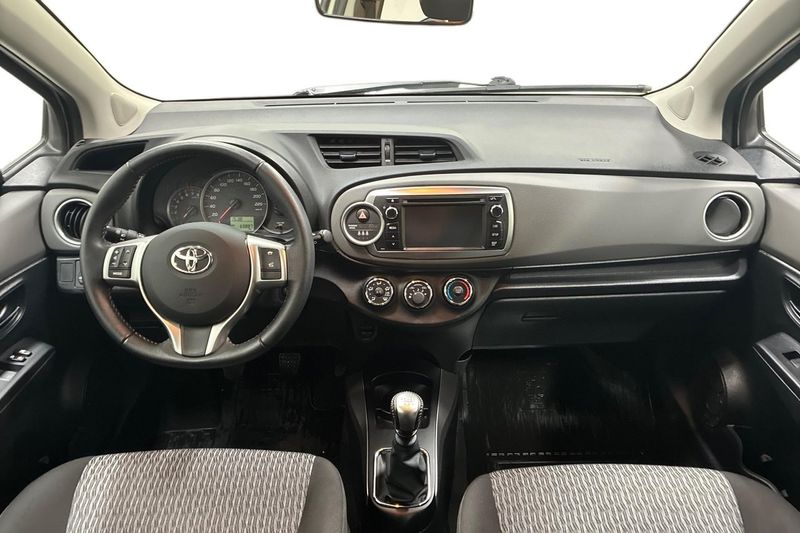 Toyota Yaris bild 12