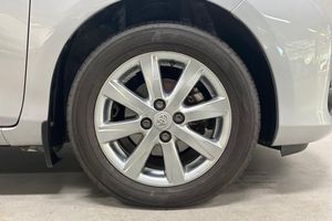 Toyota Yaris bild 11
