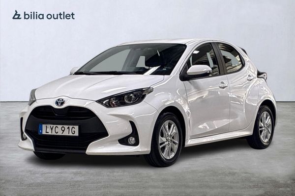 Toyota Yaris Hybrid CVT Active 116hk Backkamera Rattvärm MOMS - 2023