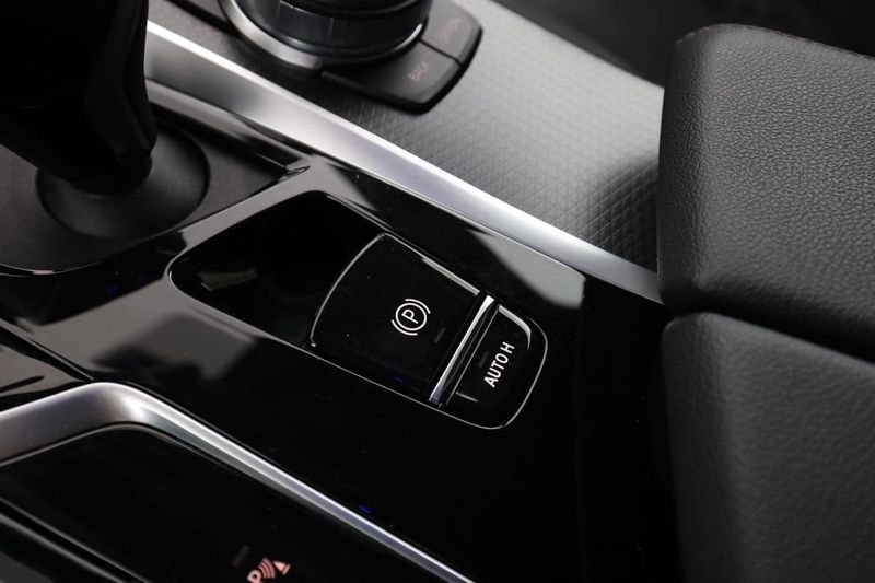 BMW 520 bild 32
