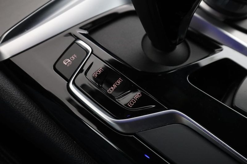 BMW 520 bild 30