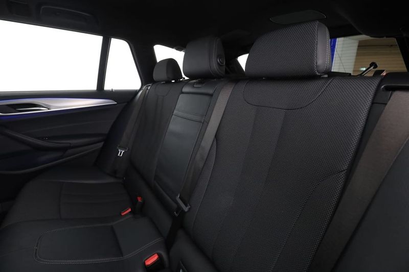 BMW 520 bild 15