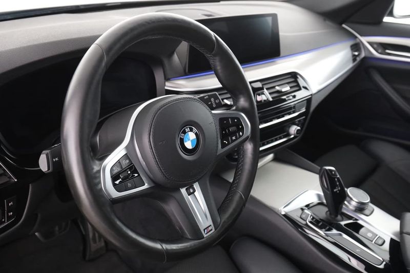 BMW 520 bild 12