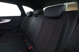 Audi A4 bild 15