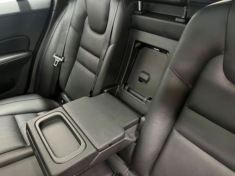 Volvo V60 bild 24