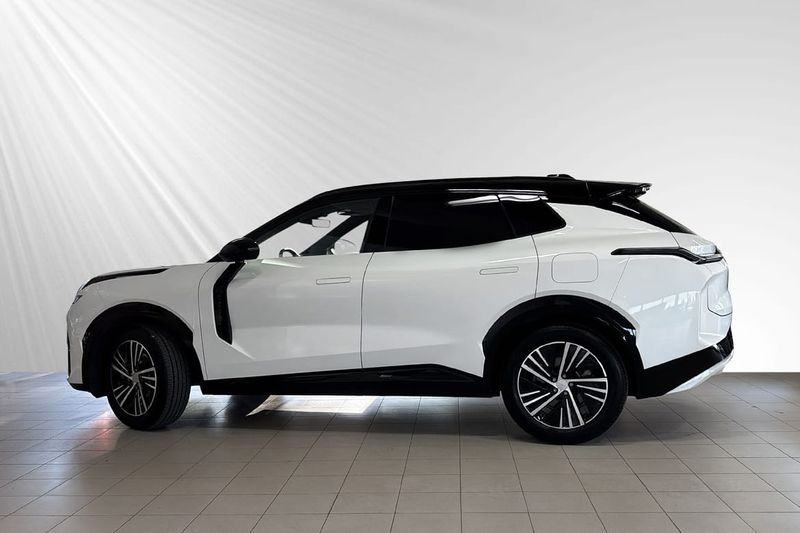 Lynk & Co 08 bild 2