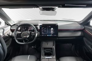 Lynk & Co 08 bild 8