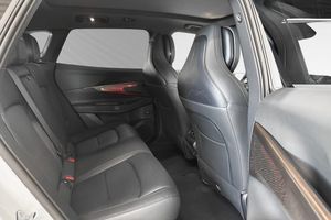 Lynk & Co 08 bild 10