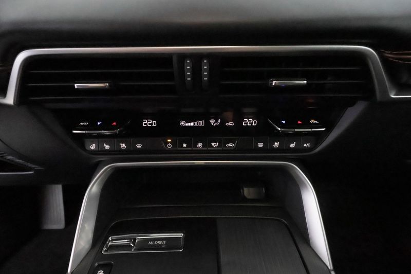 Mazda CX-60 bild 24