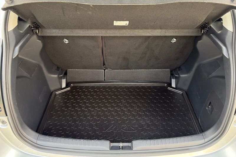 Toyota Yaris bild 11