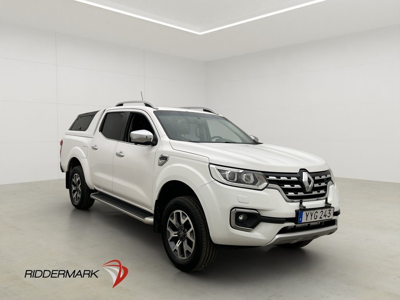 Renault Alaskan