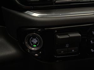 Chevrolet Silverado bild 29