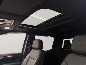 Chevrolet Silverado bild 17