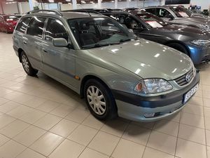 Toyota Avensis bild 3