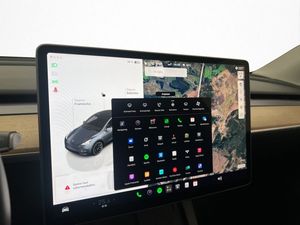Tesla Model Y bild 25