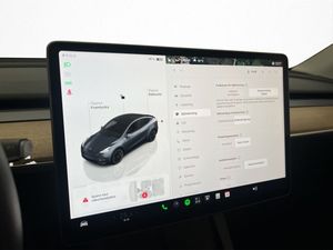 Tesla Model Y bild 22