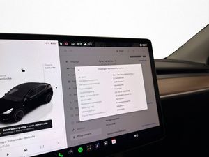 Tesla Model Y bild 23