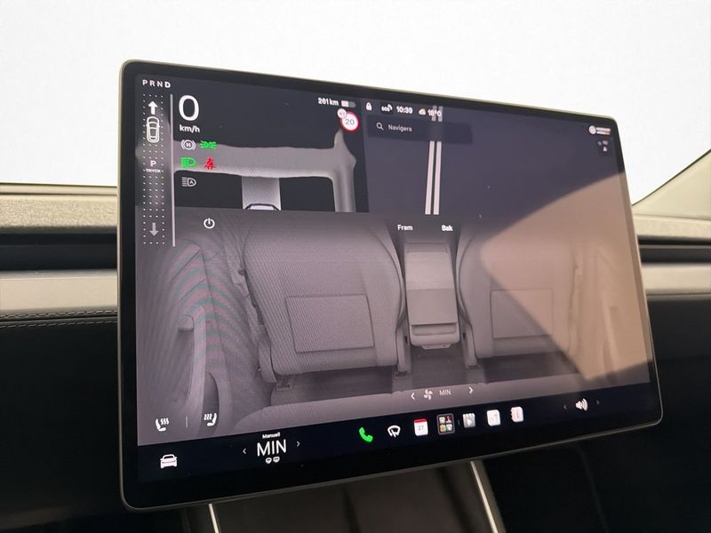Tesla Model Y bild 21