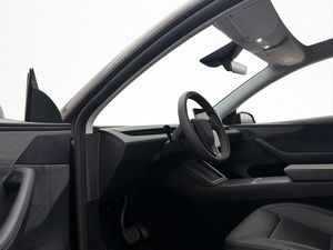 Tesla Model Y bild 11