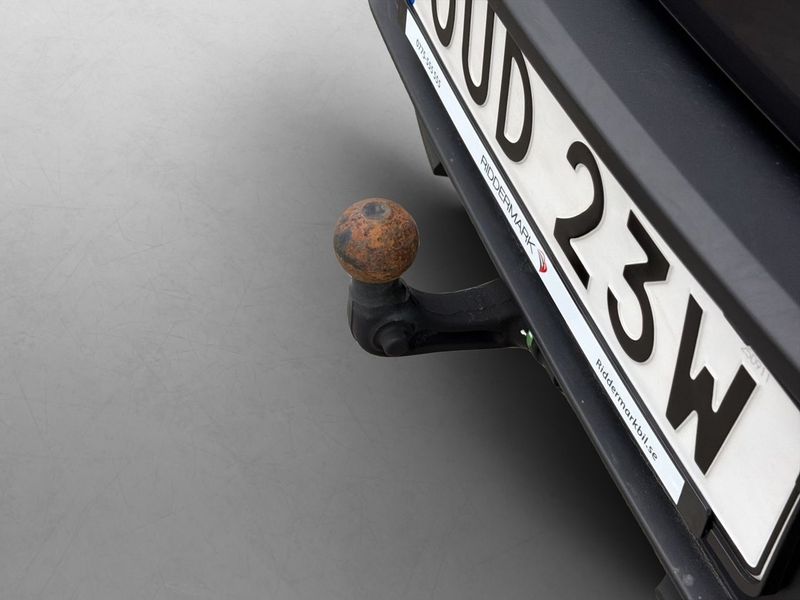 Tesla Model Y bild 10
