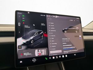 Tesla Model Y bild 23