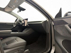 Tesla Model Y bild 29