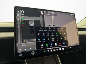 Tesla Model Y bild 25