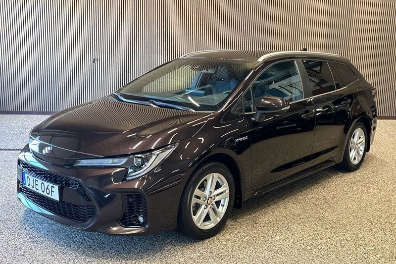 Suzuki Swace bild 2