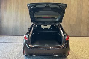Suzuki Swace bild 9