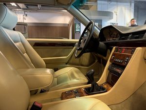 Mercedes 300 bild 33