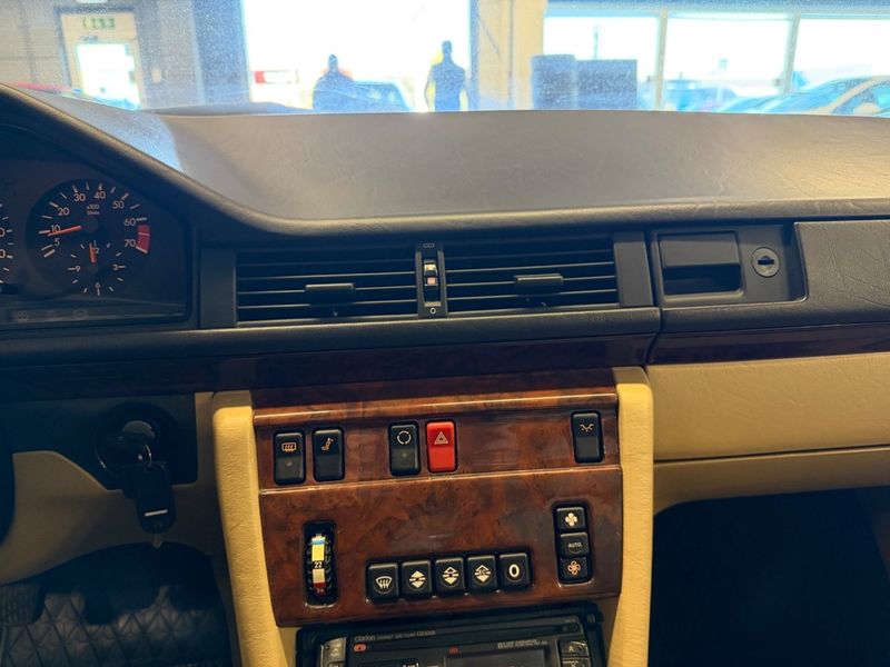 Mercedes 300 bild 24