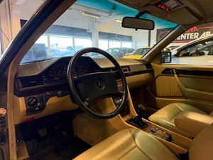 Mercedes 300 bild 22