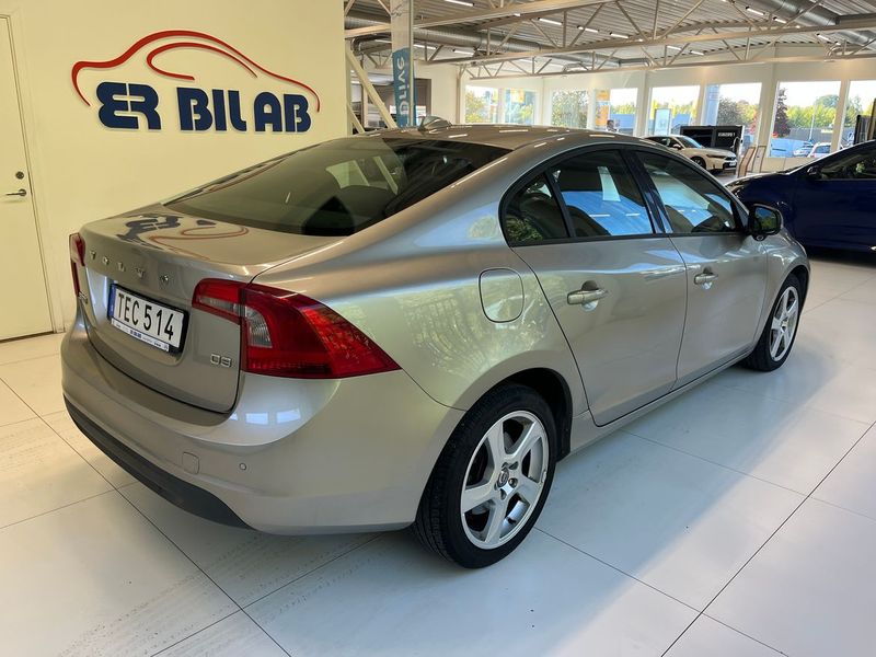 Volvo S60 bild 4